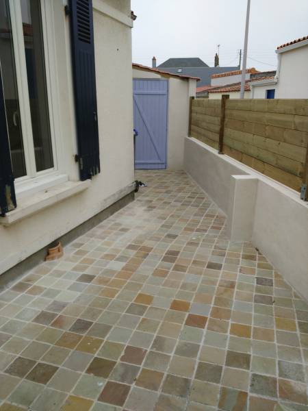 maison de charme avec cour au coeur des sables d'olonne