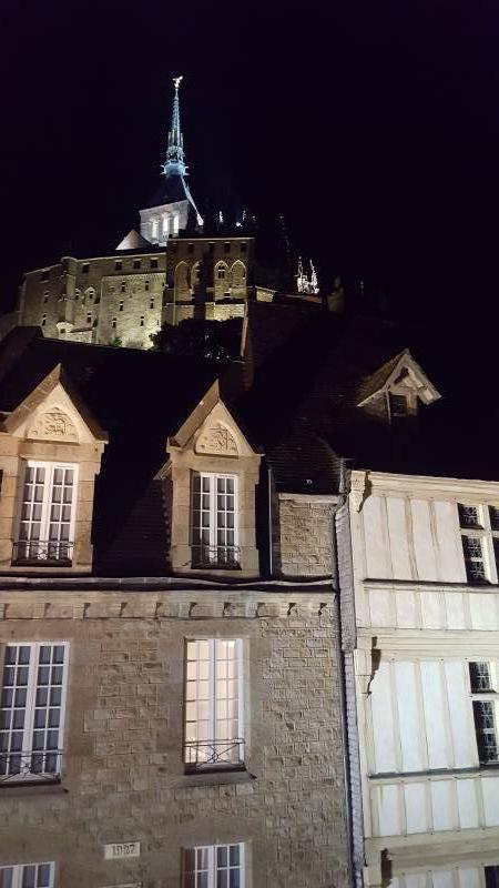 MONT SAINT MICHEL Maison individuelle