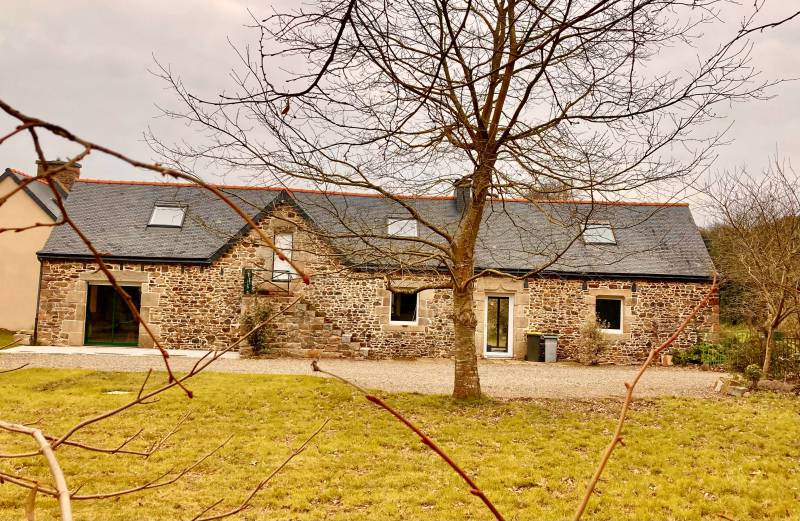 Maison  à 5 km de la mer près de Paimpol et de sa cote de granit rose