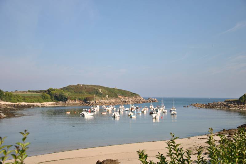 Maison mitoyenne à 300 m du Port et des  Plages de Moguériec