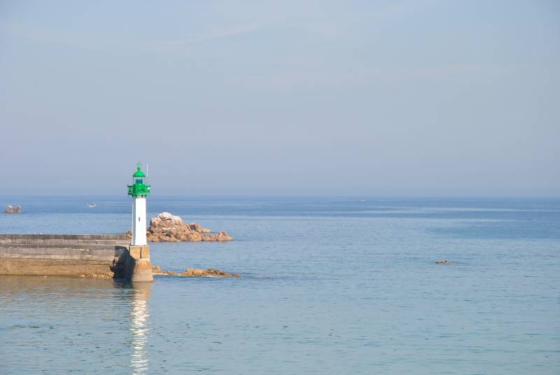 Maison mitoyenne à 300 m du Port et des  Plages de Moguériec