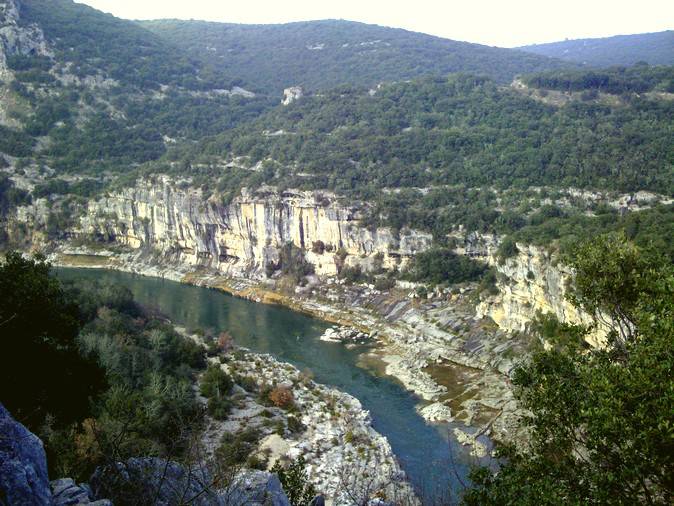 Gîte Chalet, 2 à 5p, climatisé, dans Camping Résidentiel Sud Ardèche