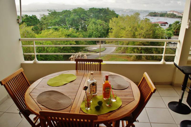 APPARTEMENT VUE MER EN MARTINIQUE  aux TROIS ILETS