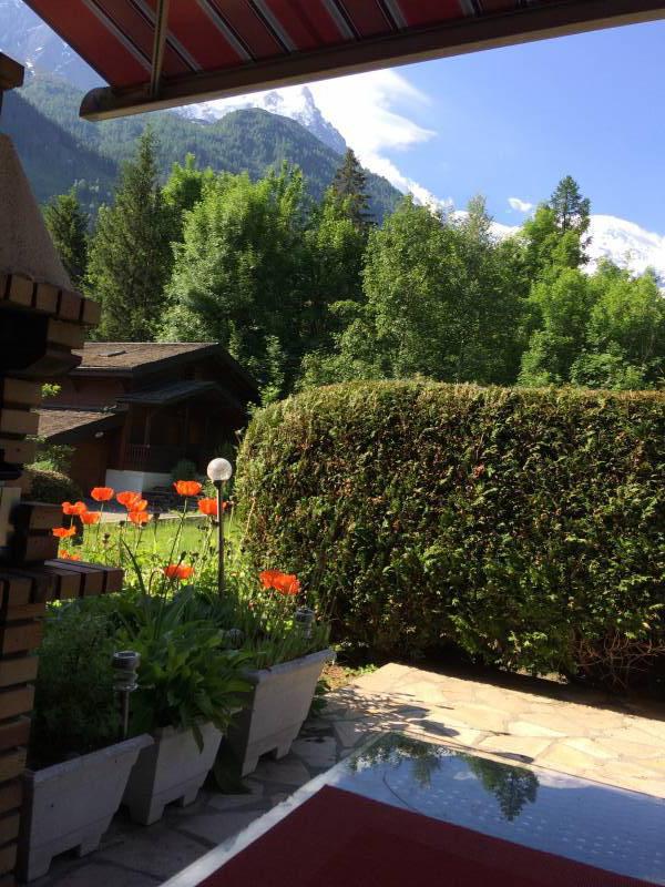 Chalet vue mont - blanc avec terrasse et jacuzzi